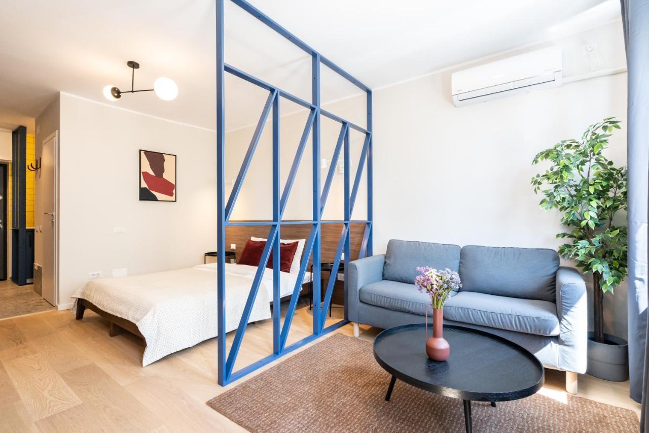 Elegant Studio In The Heart Of The Town Boekarest Buitenkant foto